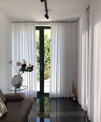 Damit ihre fenster nicht mehr so kahl wirken und ihre deko den letzten schliff erhält, sind. Leichter Design Vorhang Blickdicht Weiss I Jetzt Verlieben