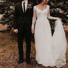 Long Sleeve Wedding Dress With Low Back David S Bridal Davids Bridal Wedding Dresses Wedding Dress Long Sleeve Long Sleeve Wedding