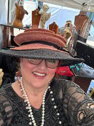 Having fun so far!!!! And we're just getting started 🥳😉. Y'all don't want  to miss this one! Festival International de Louisiane. Booth 62 is where  the Culla resides! 🤪😉