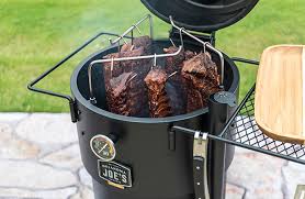 Its movable cooking grate and additional meat hangers let you create your ideal setup, then the unique airflow control system works with the sealed lid to lock in smoky deliciousness for hours. Bronco Drum Smoker Oklahoma Joe S Buy Now At Woodpecker
