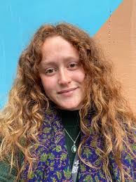 Niamh Harding's Instagram, Twitter & Facebook