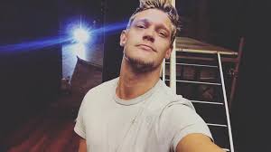 He also gave his voice for the animated movies live hotel transylvania (2012) and its sequel hotel transylvania 2 (2015). Ferry Doedens Spreekt Onzekerheid Uit Over Onlyfans Carriere