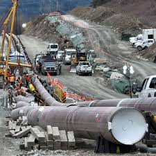 Alberta to draw up proposal for new oil pipeline to B.C. coast by May - The  Globe and Mail