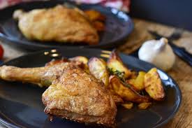 Siapkan 2 lembar daun jeruk. Mudah Bikin Ayam Goreng Tulang Lunak Yang Empuk Dan Gurih Ini Resep Rahasianya