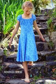 Das eingenähte schwarze unterkleid sorgt für eine optimale passform. Bienvenido Colorido Lovekeys Ii Elodie