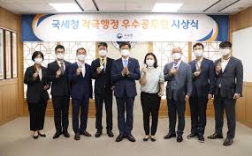 Pc에서 미뮤로 국세청 홈택스 다운로드 하시고 큰 화면으로 플레이 즐기자 설치/업데이트 오류 발생 시, play스토어 데이터삭제 후 손택스 설치(방법: ì ê·¹í–‰ì • ë‚˜ì„  êµ­ì„¸ì²­ ìš°ìˆ˜ê³µë¬´ì› 9ëª… í'œì°½