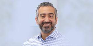 Camille Farhat's Instagram, Twitter & Facebook