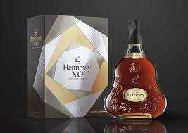 Prices vary based on delivery destination (it's a tax thing), so please change it if you're not shipping within the russian federation as it might affect the price! Hennessy X O Extra Old Cognac Limited Edition Hennessy Xo Hennessy Bottle Packaging