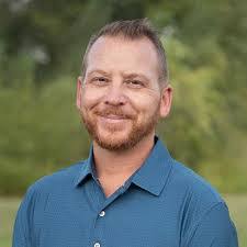 Faith Dyer's Instagram, Twitter & Facebook