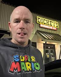 Susan Leipziger's Instagram, Twitter & Facebook