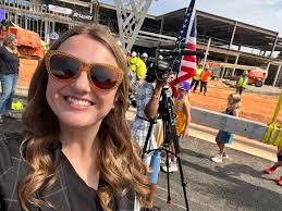 Michelle Wolverton's Instagram, Twitter & Facebook