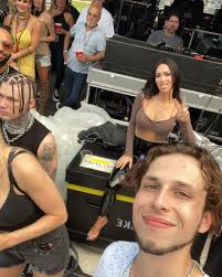 Josh Comstock (@joshcomstock) • Instagram photos and videos