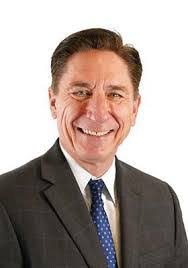 Kerry Mattern's Instagram, Twitter & Facebook