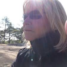 Donna Inglis (@Princess1Mimi)