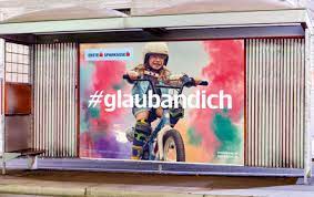 Erste bank das modernste banking persönliches banking werbung. Erste Bank Kampagne Don T Stop Me Now Mnews Medianet At