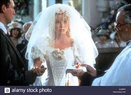 Sara Crowe As Laura Four Weddings And A Funeral 1994 Wedding Dresses Wedding Dresses Lace Dresses