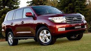 With a 138 litre tank it has theoretical range of 1340km. Toyota Land Cruiser 200 Sahara Turbo Diesel 2012 Review Carsguide