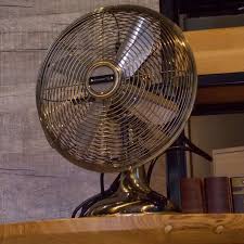 Thanks to this collection, all potential customers will stand before a rare chance to pick from among so many possibilities. Jin Ling Pink Bronze Imitation Classical European Style British Retro Home Decoration Metal Antique Table Fan Retro Floor Fan
