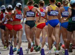От 16 км/ч на длиные, до 30 км/ч на короткие. Sportivnaya Hodba