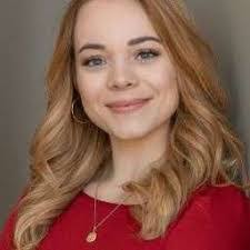 Abby Ochs's Instagram, Twitter & Facebook