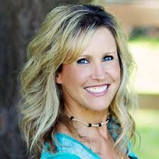 Nancy McFadden (@improvemynt)