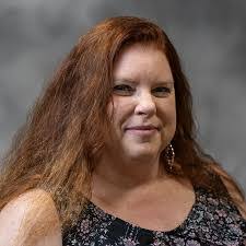 Tara Magee's Instagram, Twitter & Facebook