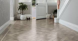 Sbw Rl12 Storm Oak Wood Effect Basketweave In Hallway Using Ds10 3mm And Ds12 5mm Karndean Flooring Flooring Floor Design