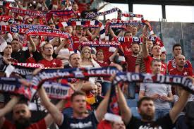 For wisła kraków, the goalscorers were yaw yeboah (25'), jan kliment (29') and mateusz młyński (81'). Wisla Krakow Ruszyla Ze Sprzedaza Biletow Na Mecz Z Legia Warszawa Gazeta Krakowska