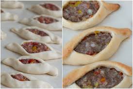 Beef Lamb Fatayer Fataa Ir Chaussons Au Boeuf Et A L Agneau فطائر باللحم Xawaash Com Fatayer Recipe Iftar Recipes Easy Fatayer Recipe