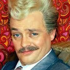 Simon Batchelor (@Snatchbadger)