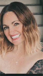 This footage is from 2004‼️‼️‼️‼️ Jennifer was 21 and dating Joey Benton.  They lived at Joey's family home with his mother, Cindy, and his father,  Joe. Jennifer's sweet little girl, Adrianna, just