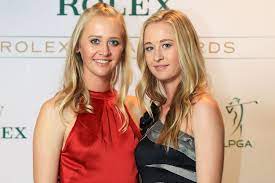 Ablası jessica korda 2012'de kadınlar avustralya açık'ı kazandı ve küçük erkek kardeşi sebastian teniste 2018 avustralya açık genç erkekleri kazandı.7 avustralya açık galibiyeti. The Korda Sisters On Tour Life Their Sporting Family And Fun Side Bets Lady Golfer