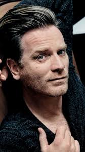 Slash was friends with cassel's son, and after observing him always running around in a hurry, hustling whatever it is i was hustling at the. Pin By Rosa Maria Artiguez Gonzalez On O Ewan Mcgregor Celebrities Male Actors Actresses