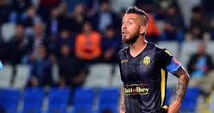 Yeni malatya'dan adem büyük, eski takımı galatasaray'a attığı golden sonra sevinmedi. Yeni Malatyaspor Da Adem Buyuk Ile Yollar Ayrildi Son Dakika Spor Haberleri