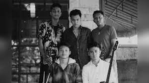 Chord Lagu Resah Jadi Luka Daun Jatuh Viral Di Tiktok Namun Aku Akan Tetap Di Sini Surya Co Id