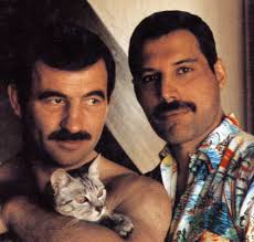 When john returned, jim pointed the man out who'd just tried to chat. Freddie With His Partner Jim Hutton And A Cat Freddie Mercury Queen