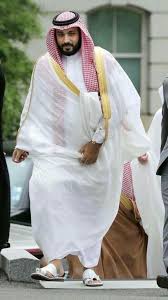 Britain S Queen Elizabeth Ii Welcomed Saudi Crown Prince Mohammed Bin Salman On Wednesday Mo King Salman Saudi Arabia Saudi Arabia Culture Prince Mohammed