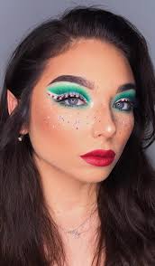 Hairstylesofwomens Com Women Trends Christmas Eye Makeup Seasonal Makeup Christmas Makeup