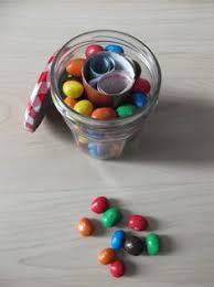 Un Cadeau Peut En Cacher Un Autre Les Bricoles De L Arsouille Cadeau Noel Idee Cadeau Noel Cadeau Noel Fait Main