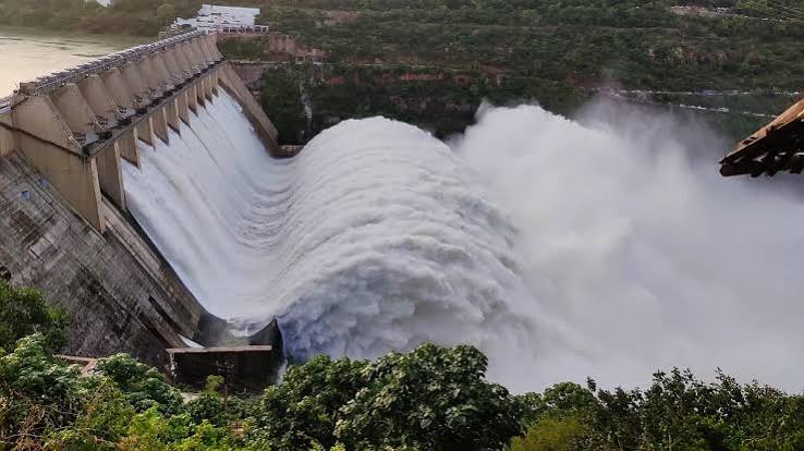 India's reservoir levels improve nationally but east, north face deficits
