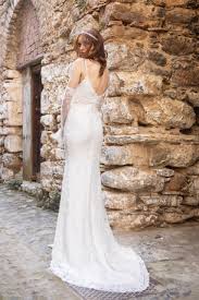 Hochzeitskleid ist das wohl wichtigste kleid auf der hochzeit. Hochzeitskleid Mit Off Shoulder Armeln Von Emine Yildirim