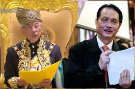 Bagi darjah kebesaran yang dikurniakan oleh kerajaan persekutuan, wilayah persekutuan sementara penerima darjah kebesaran selain daripada lima negeri/wilayah di atas, ejaan tun merupakan anugerah bergelar tertinggi negara dan lazimnya dikurniakan kepada yang dipertua. Hero Negara Dr Noor Hisham Dianugerahkan Tan Sri Oleh Agong Malaysian Update Berita Terkini Untuk Anda