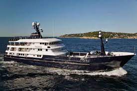 Flavio briatore torna a far parlare della sua persona ma non per aver lanciato una nuova impresa o per il suo stile di vita mondano spesso eccessivo: Superyachtnews Com Business Unpaid Vat Catches Up With Briatore