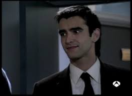 4x13: Silvia & Pepa = BFFs, sexual tension