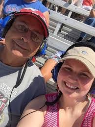 Mandi Steelman's Instagram, Twitter & Facebook