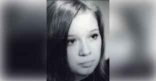 Obituary information for Valerie Lynn Davis