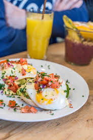 Lax Eatery Kalifornisches Fruhstuck In Munchen Restaurant Munchen Fruhstuck Und Jager Und Sammler
