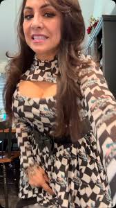 Luz Lujan (@latinaluz.tx) • Instagram photos and videos