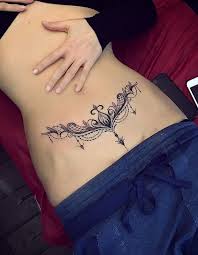 Tattoo Tattoosideas Tattooart Tatowierung Tatowierungskunst Backtattoo Tatowi Gobek Dovmeler Bel Dovmeleri Dovme Kadin