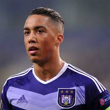 Youri tielemans has paid a touching tribute to former leicester owner vichai srivaddhanaprabh following the club's fa cup final win over chelsea. Youri Tielemans Bio Salary Net Worth Married Affair Dating Children Girlfriend Relationship Career